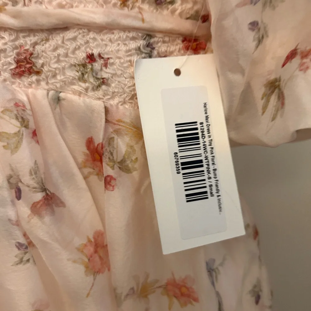 Floral Puff Sleeve Dress NWT, Bump Friendly - Picture 3 of 6
